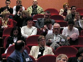 Konference - pohled do s�lu